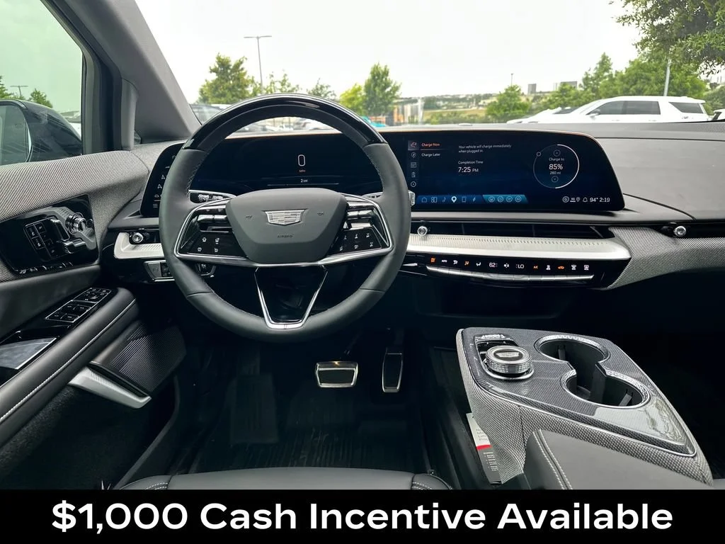 2026 Cadillac OPTIQ Sport - Photo 32