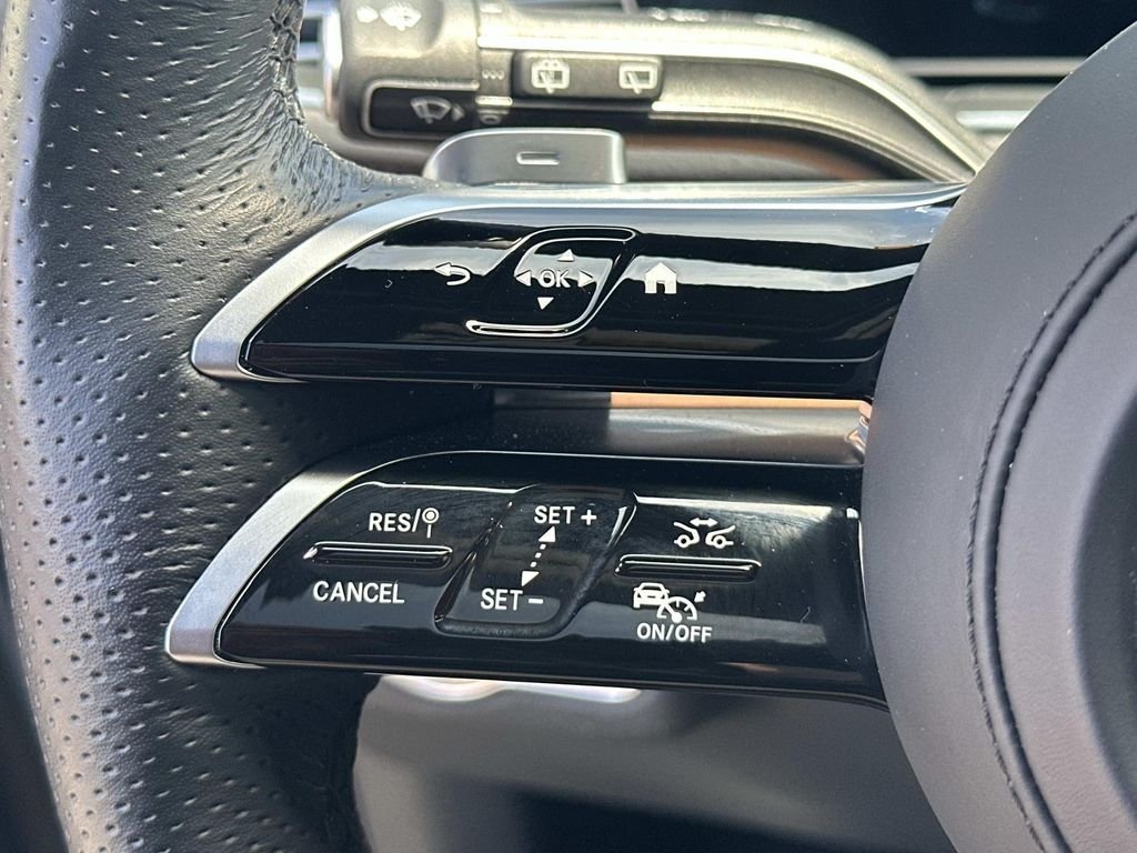 Certified Used 2025 Cirrus Silver Metallic Mercedes-Benz GLS 450 image 28