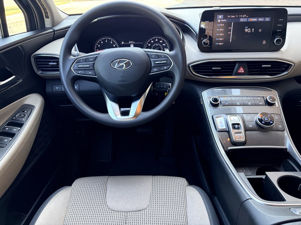Used 2023 Twilight Black Hyundai SE image 16