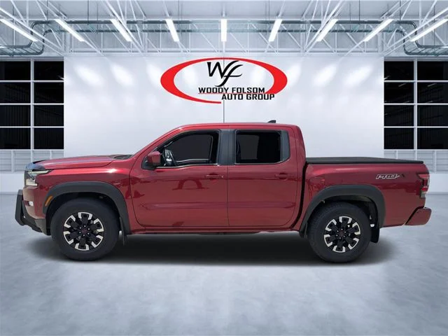 Used 2022 Red Nissan PRO-X image 6
