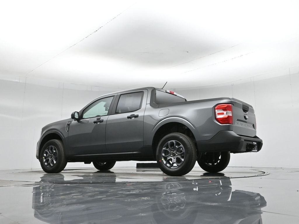 New 2026 Carbonized Gray Metallic Ford XLT image 48