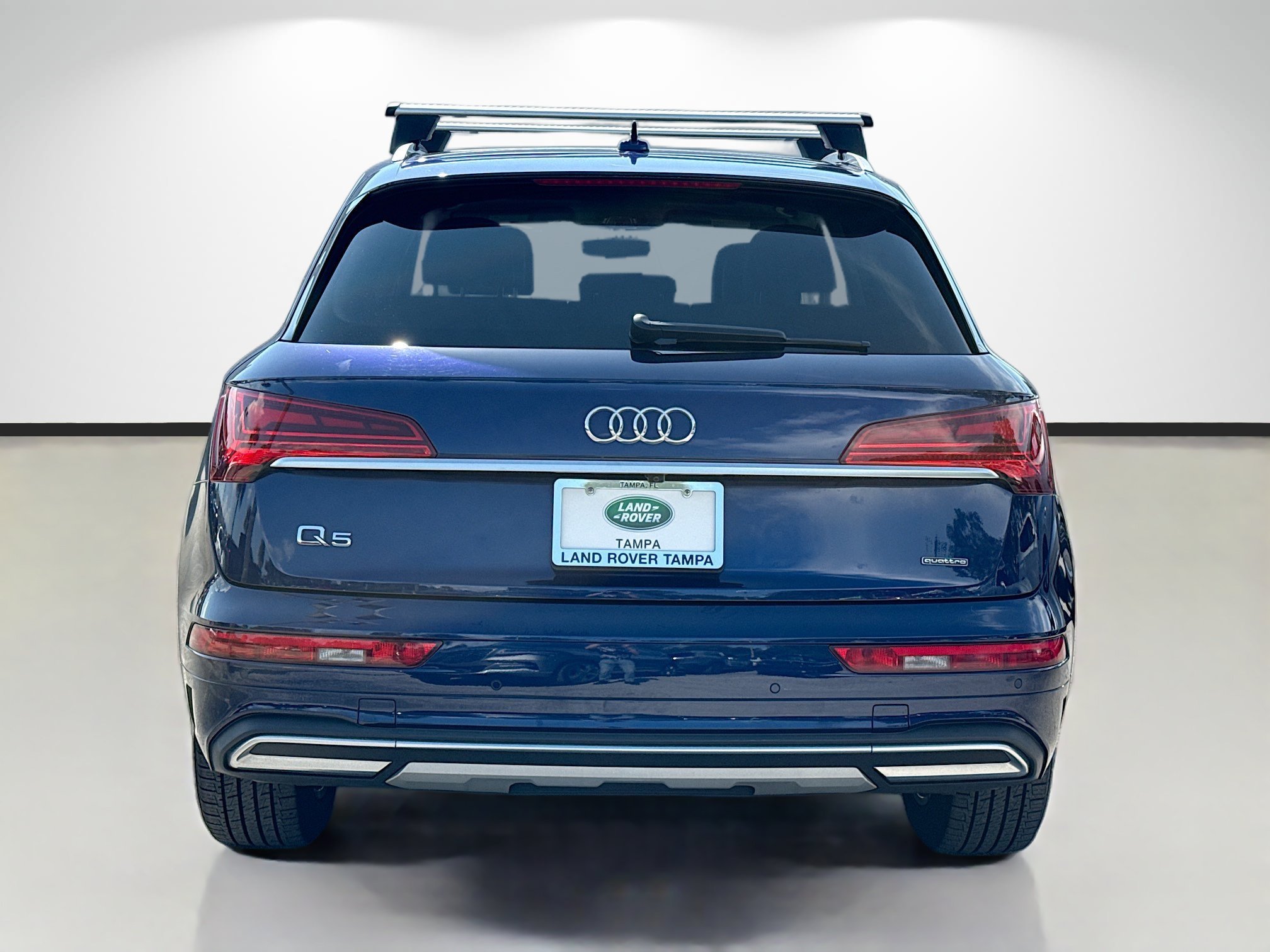 Used 2021 Navarra Blue Metallic Audi Premium Plus image 4
