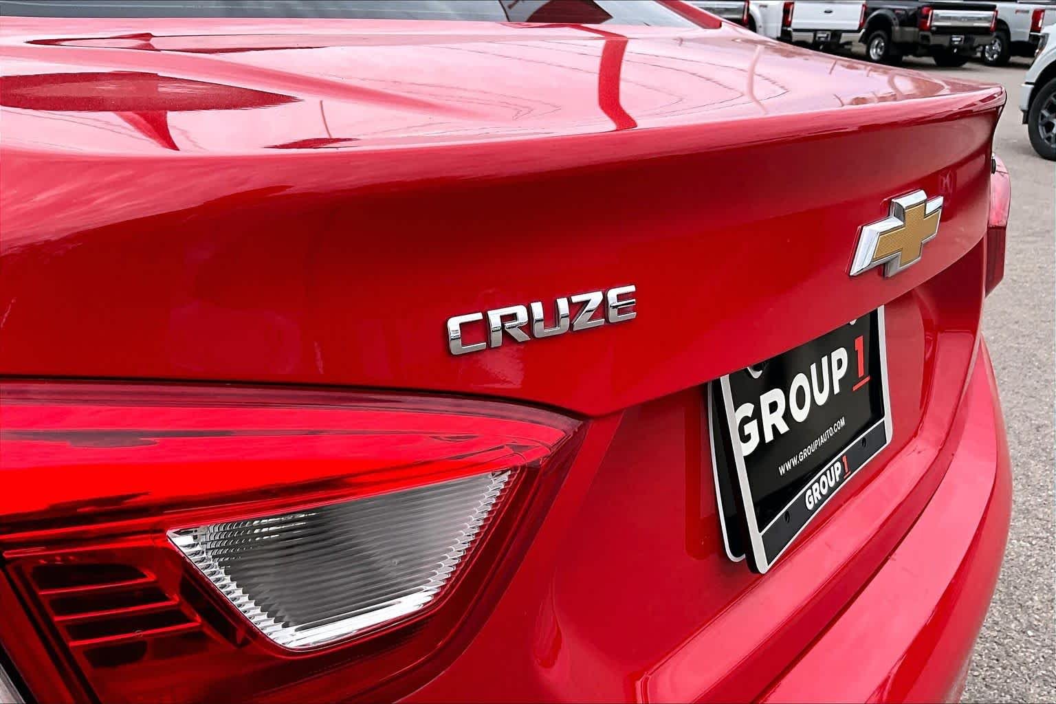Used 2017 Red Chevrolet LT image 29