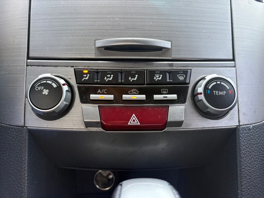 2014 Subaru Outback 2.5i Premium - Photo 23