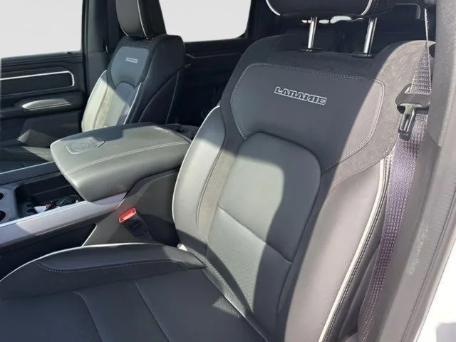 2026 RAM 1500 Laramie - Photo 16