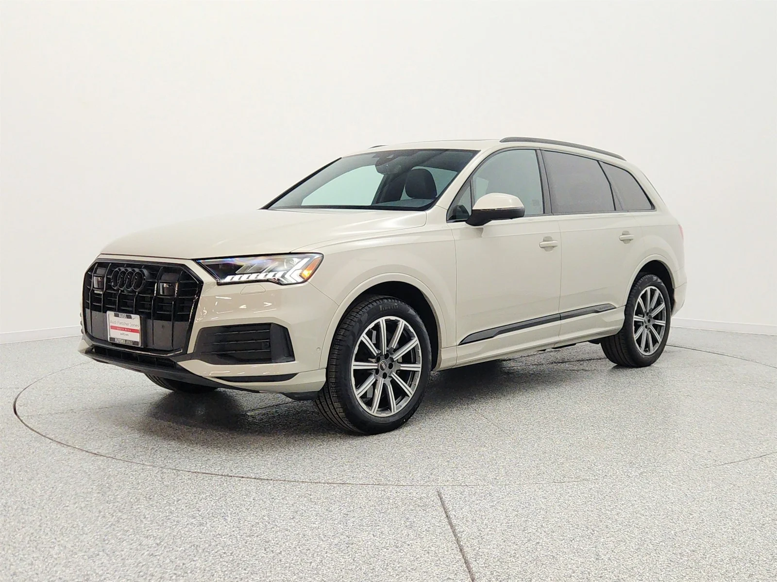 2023 Audi Q7 45 Premium Plus quattro Tiptronic's photo
