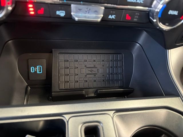 Used 2024 Black Ford XLT image 30