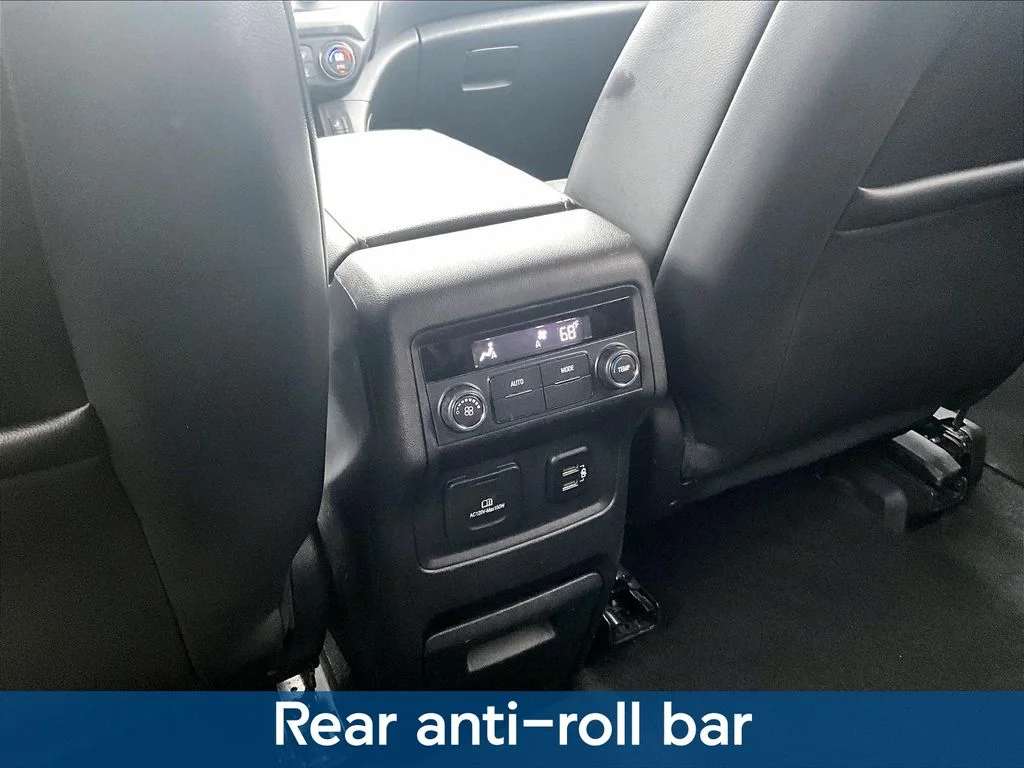 Used 2017 Silver GMC SLT-1 image 13