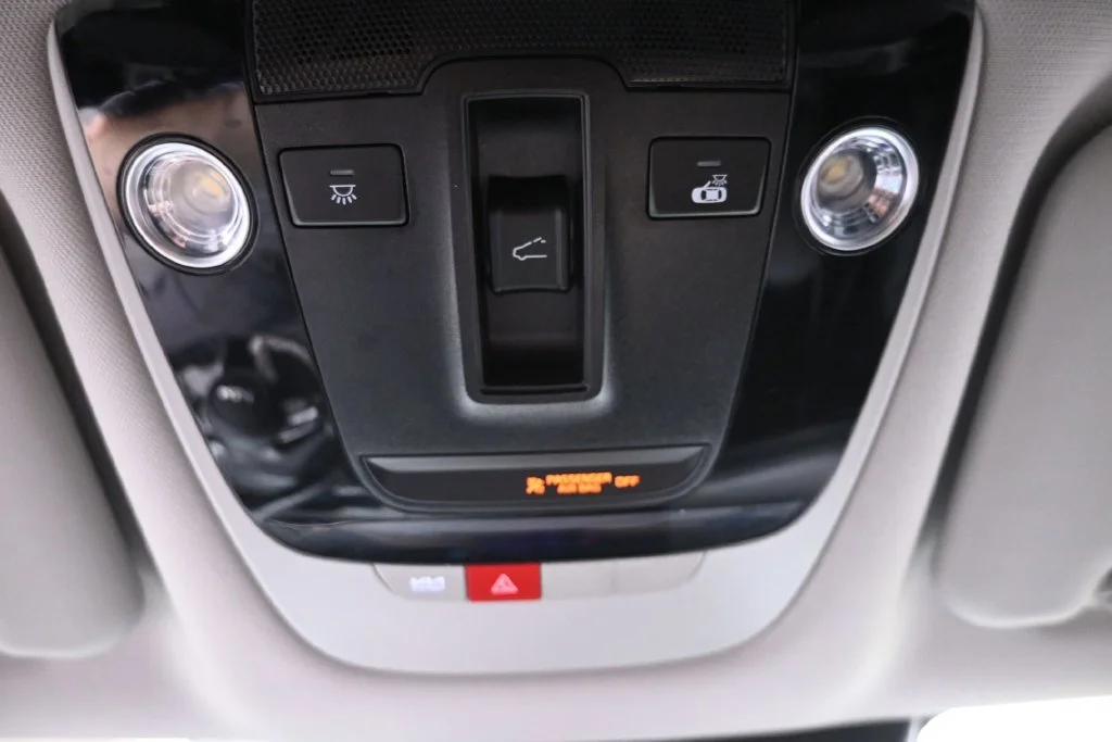 Certified Used 2024 Gray Kia EX image 17