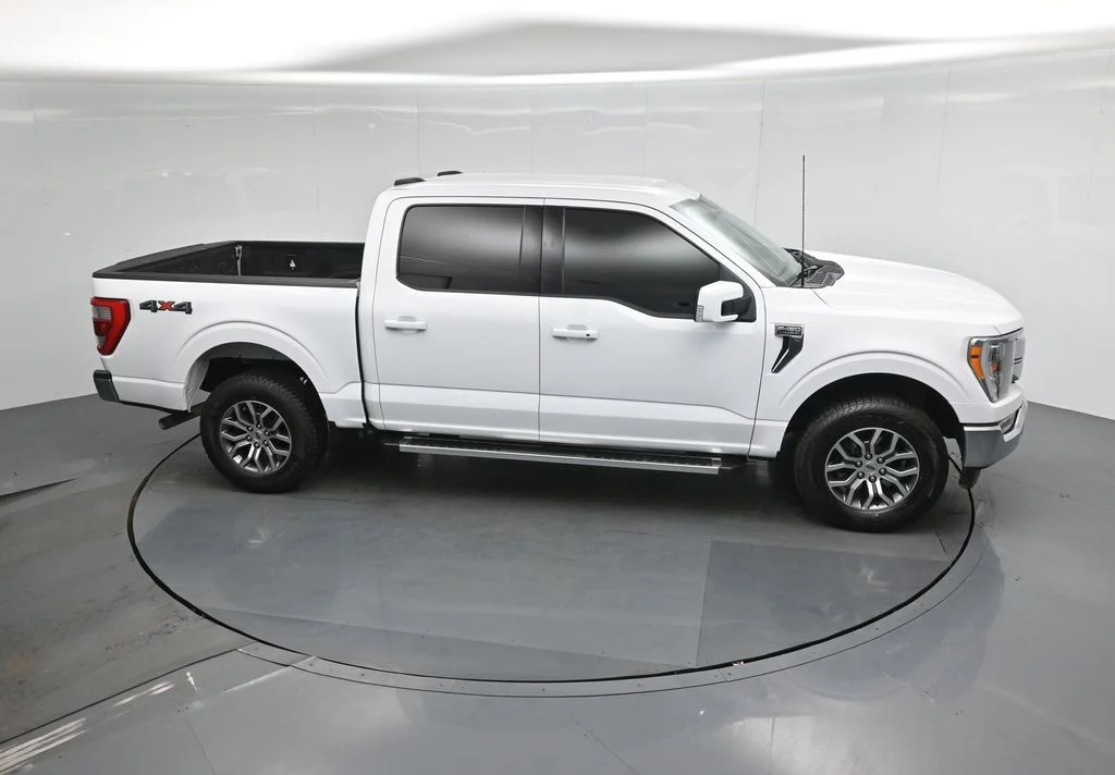 Certified Used 2022 White Ford Lariat image 52