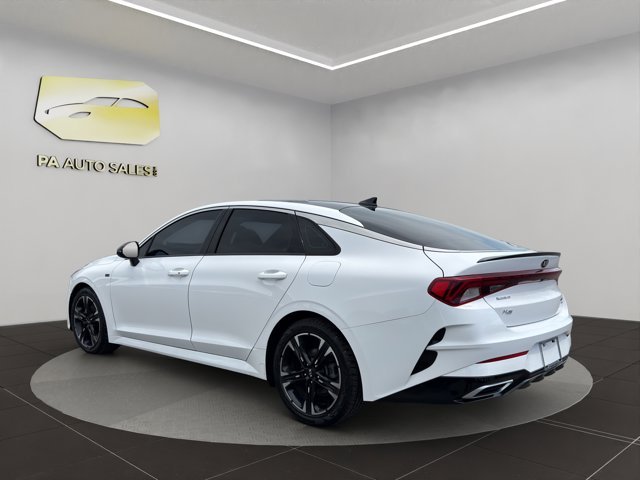 Used 2021 Glacial White Pearl Kia GT-Line image 5