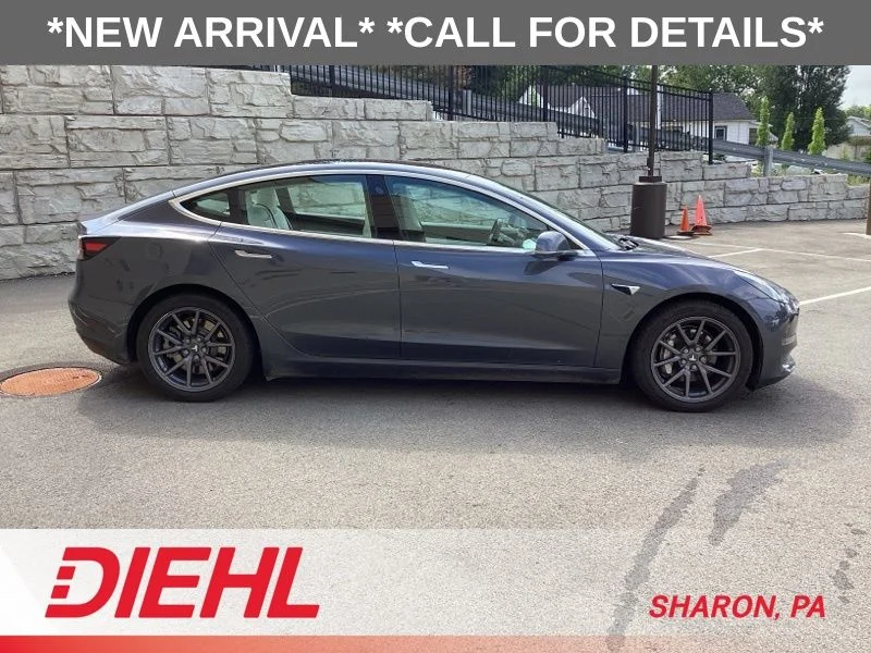 Used 2018 Silver Tesla Long Range image 8