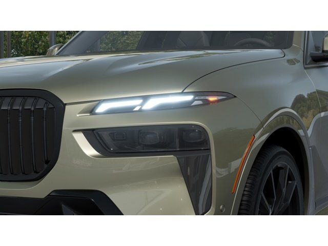 New 2027 Manhattan Green Metallic BMW X7 40i image 6