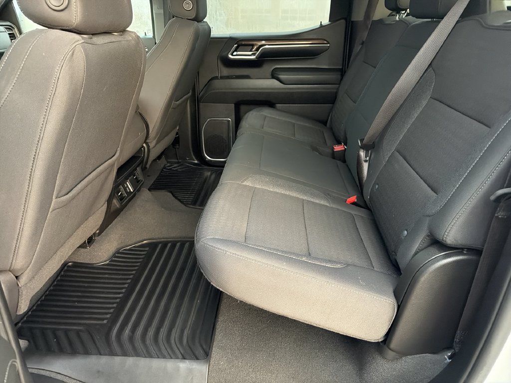 2024 Chevrolet Silverado 1500 LT - Photo 20