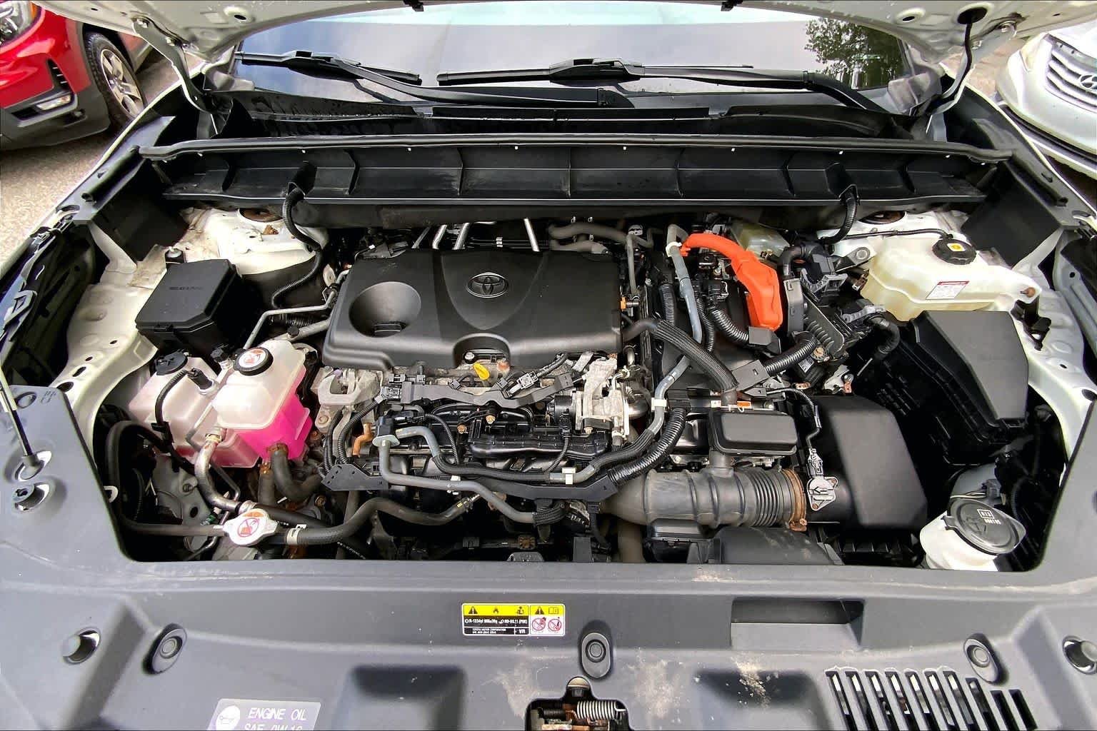 Used 2021 Blizzard Pearl Toyota Hybrid Platinum image 30
