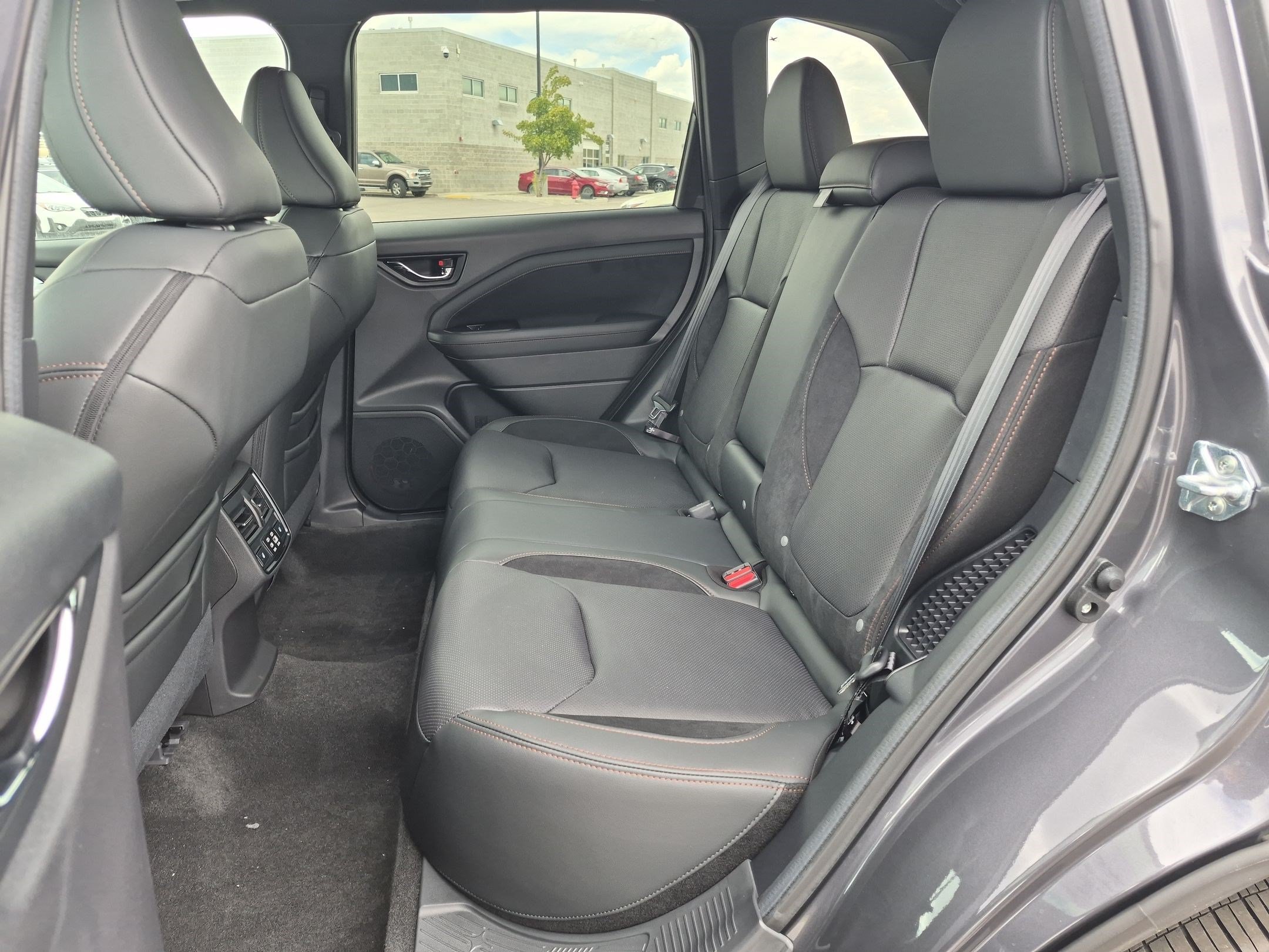 New 2026 MAGNETITE GRAY METALLIC Subaru Touring Hybrid image 15