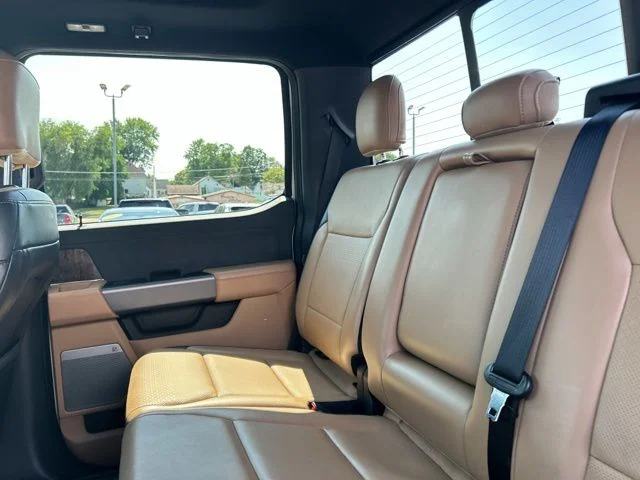 Used 2021 White Metallic Ford Lariat image 16