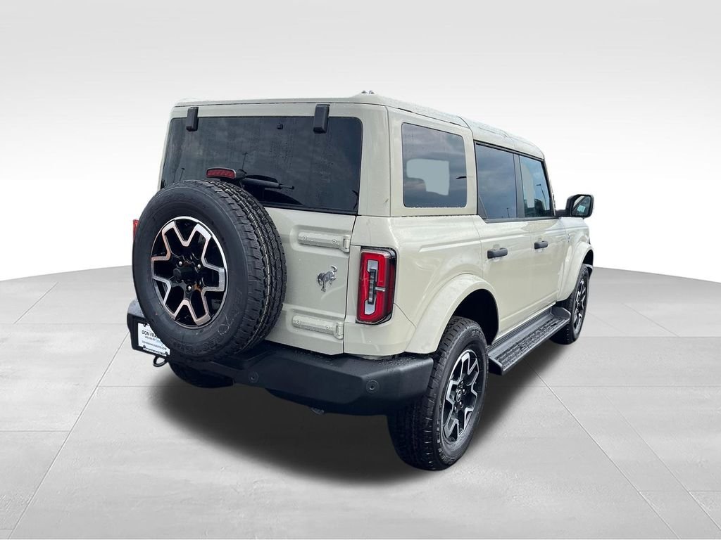 New 2026 Desert Sand Ford Outer Banks® image 5