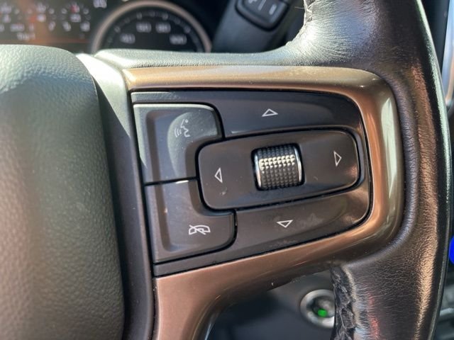 Used 2022 Blue Chevrolet High Country image 24