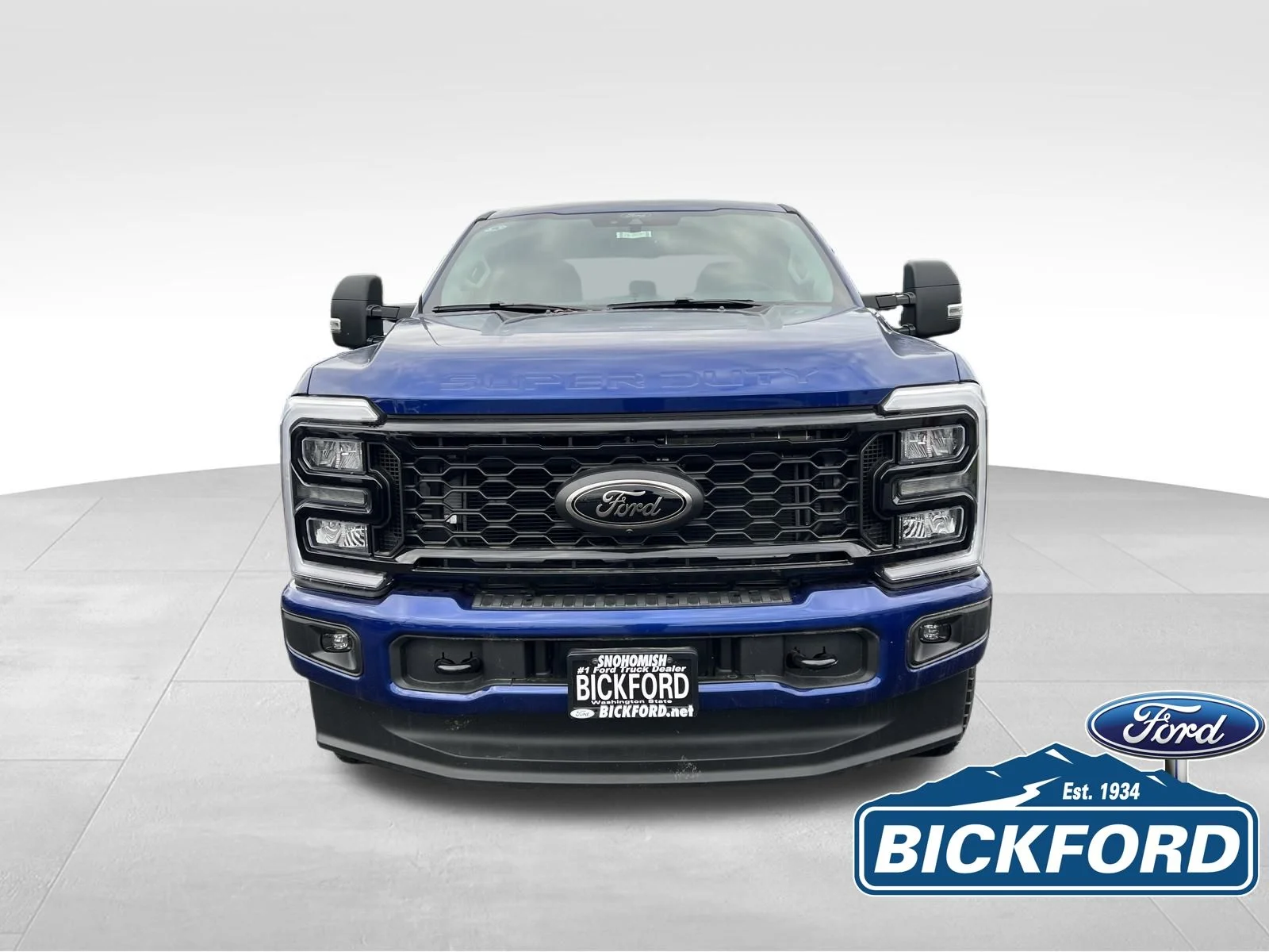 New 2026 Blue Ford XLT image 2