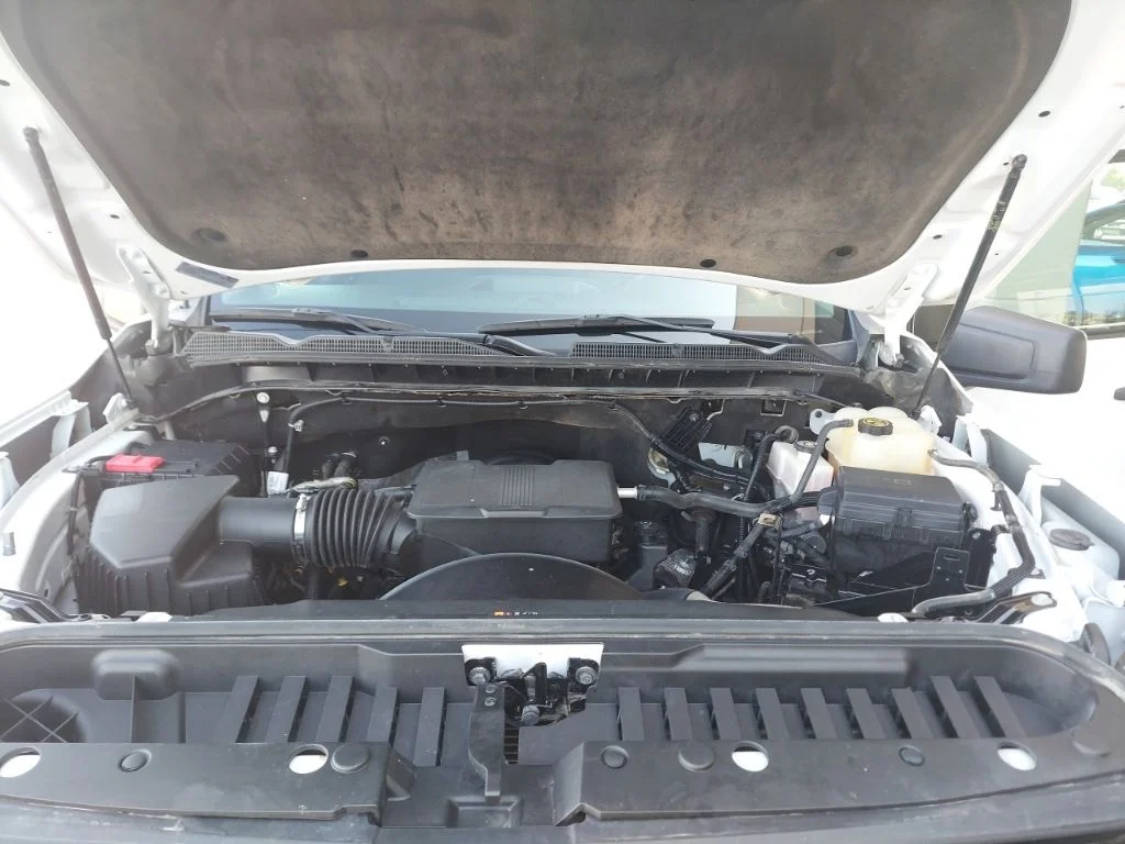 Used 2023 White GMC Pro image 37