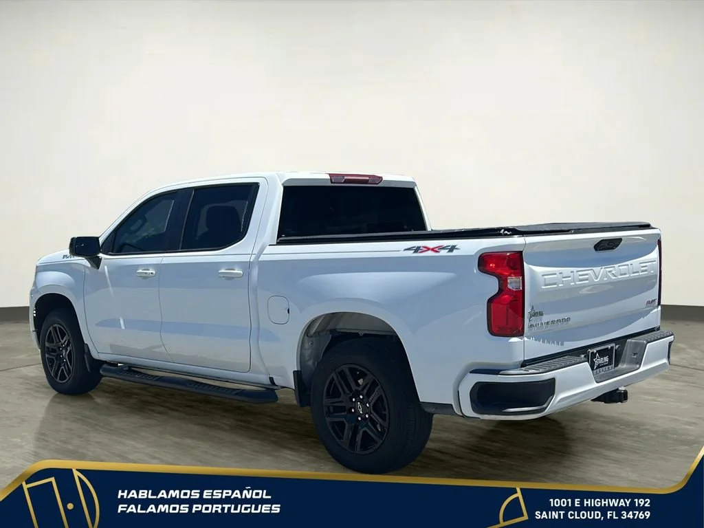 Used 2023 Summit White Chevrolet RST image 4