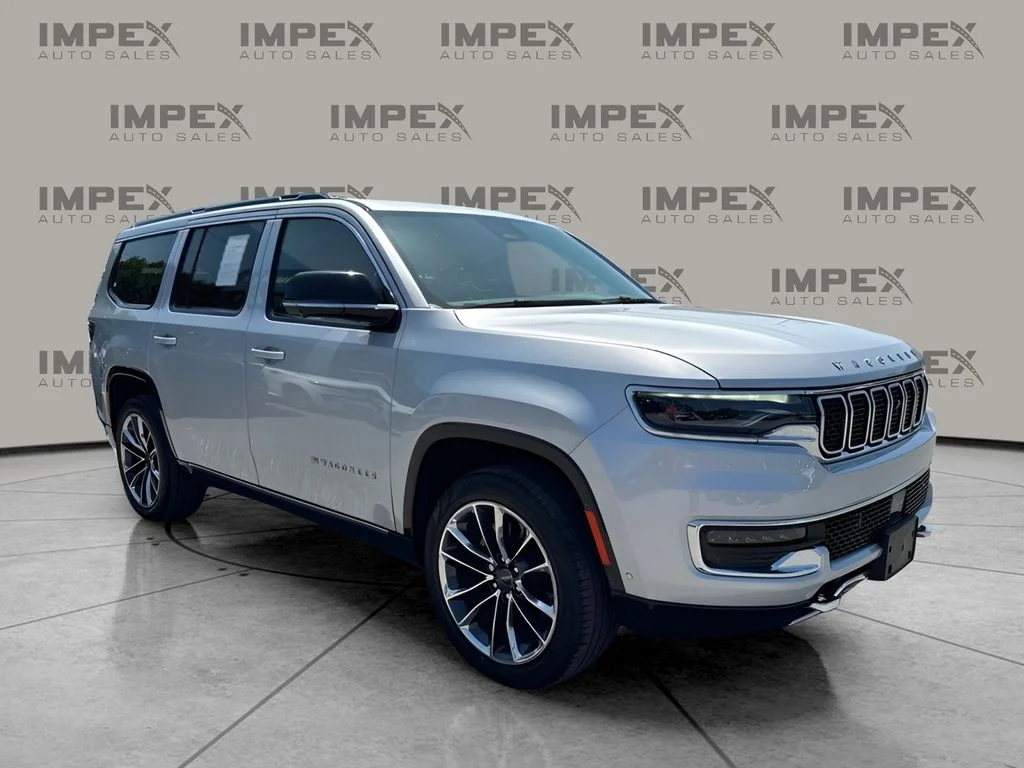 Used 2024 Silver Jeep Series III image 7