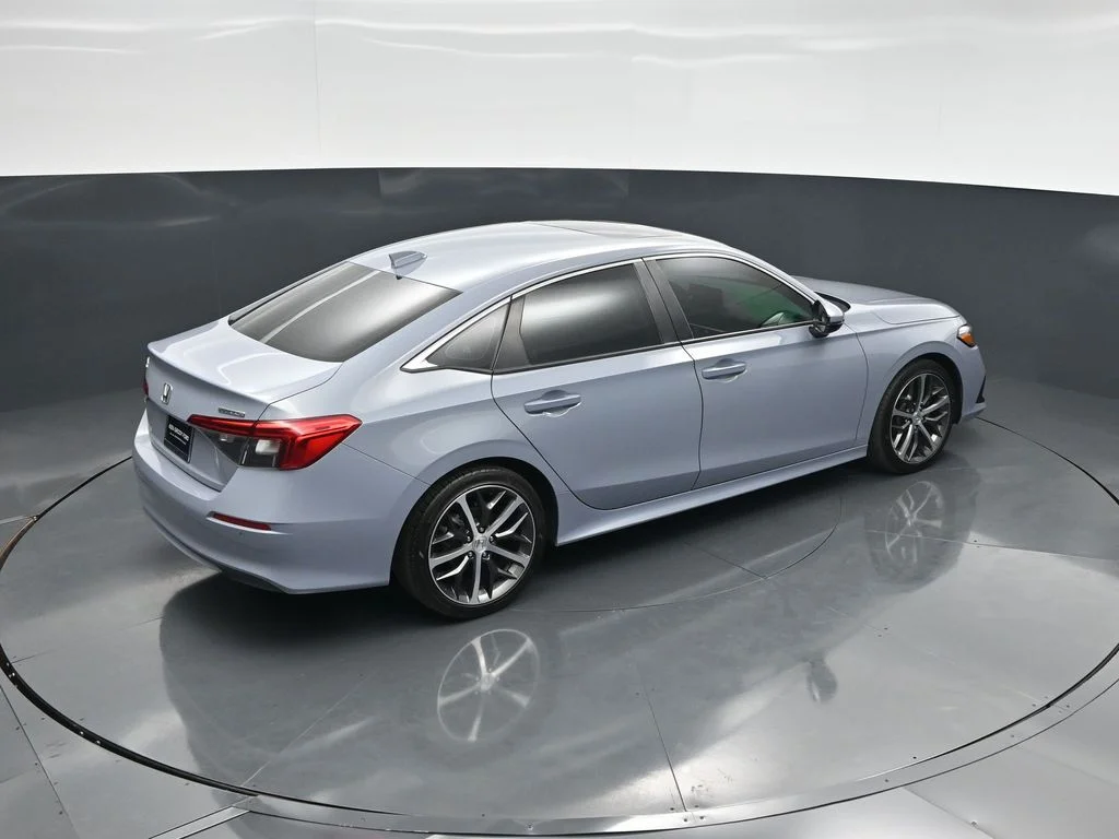 Used 2024 Gray Honda Touring image 41