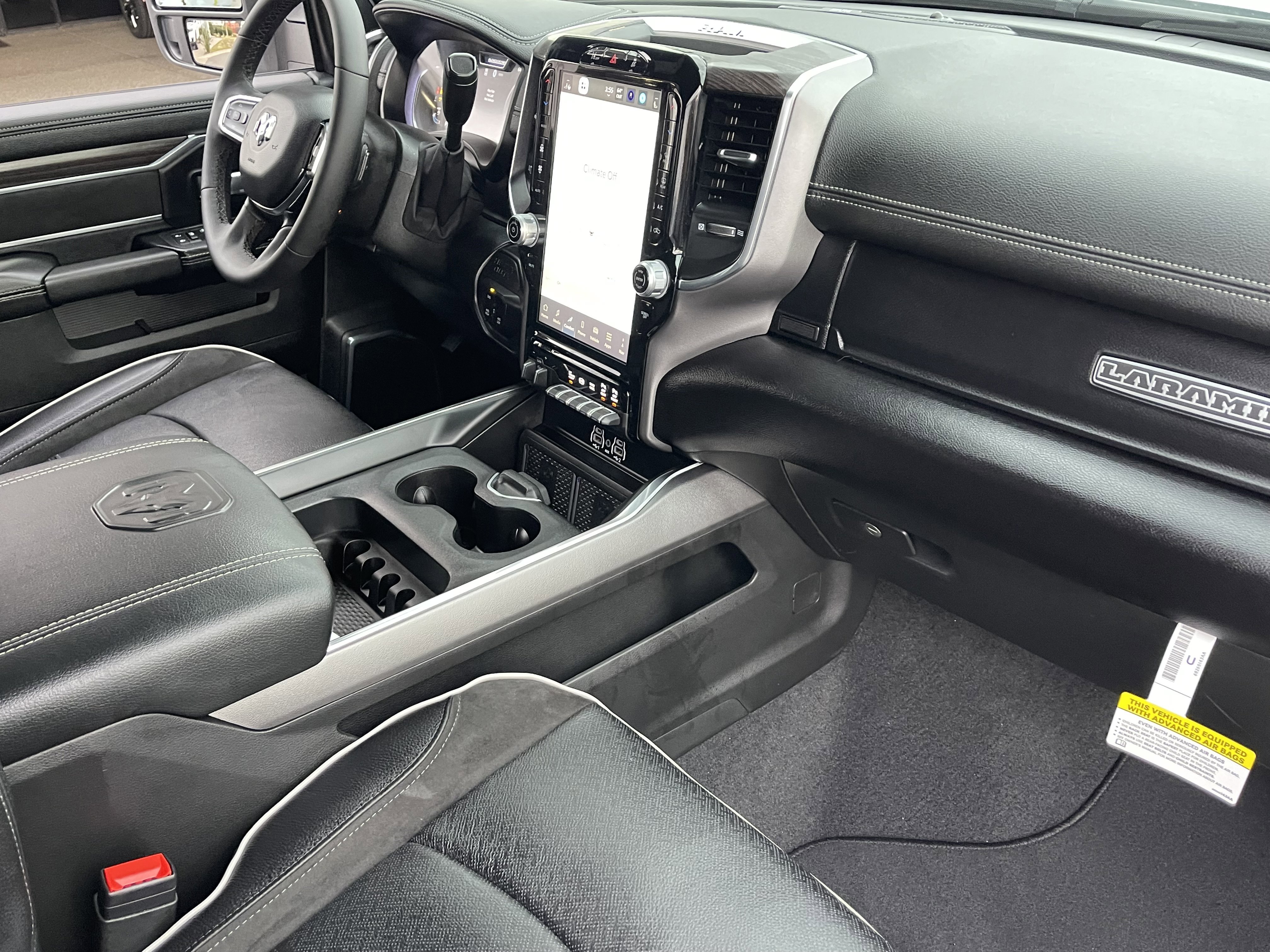 New 2026 Bright White Clear-Coat Exterior Paint RAM Laramie image 27