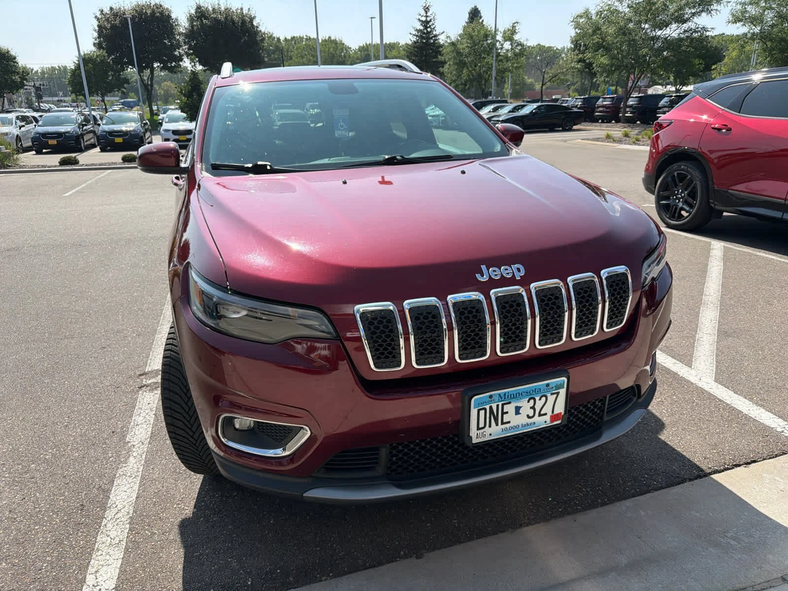 Used 2019 Velvet Red Pearlcoat Jeep Limited image 2