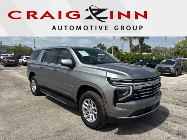 2025 Chevrolet Suburban LT