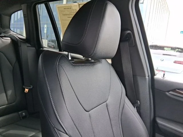 Used 2023 Gray BMW sDrive30i image 17