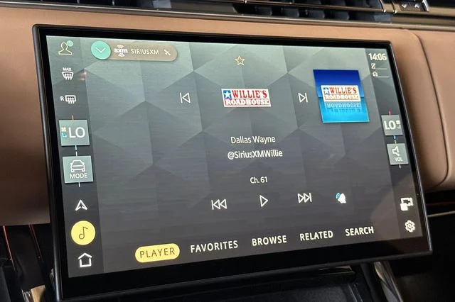 New 2026 Carpathian Grey Land Rover Dynamic SE image 17