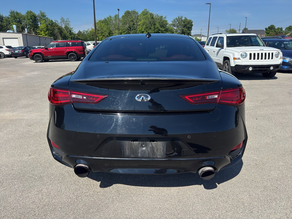 Used 2018 Black Obsidian INFINITI RED SPORT 400 image 7