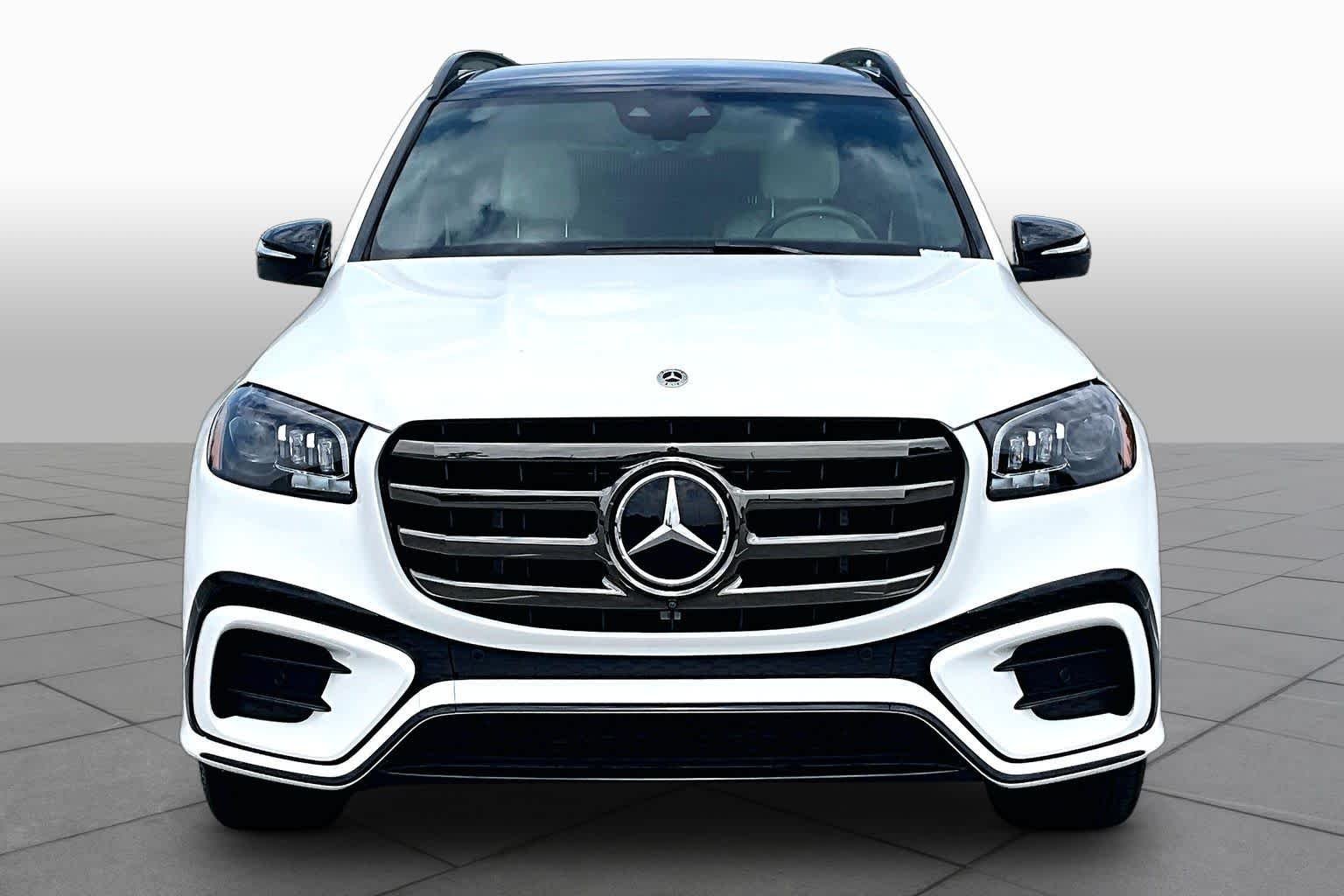 Used 2025 Polar White Mercedes-Benz GLS 450 image 4