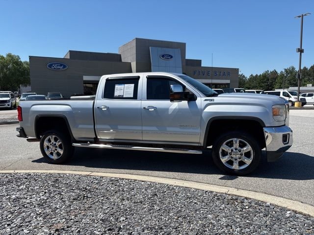 2017 GMC Sierra 4WD Crew Cab Standard Box SLT's photo