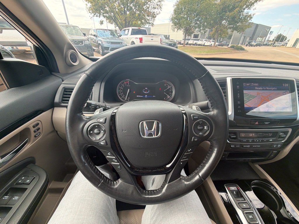 Used 2020 White Honda RTL-E image 19