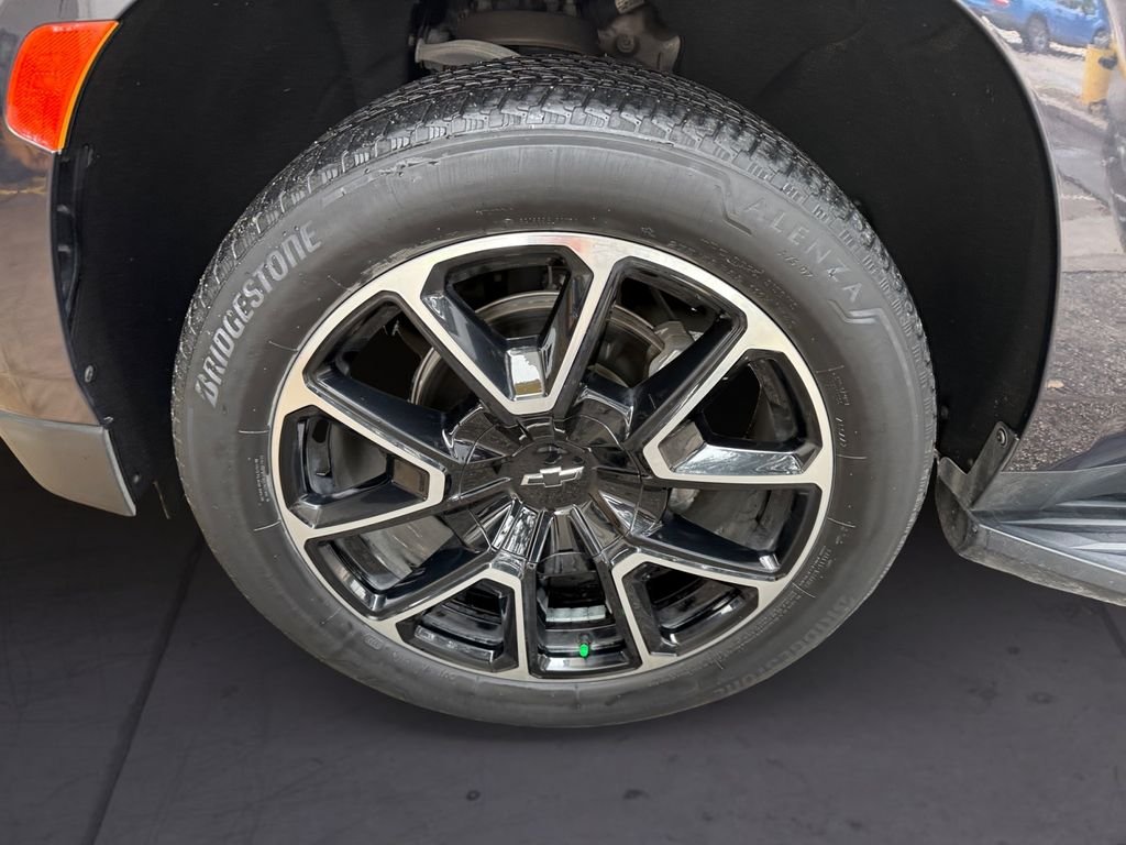 Used 2023 Gray Chevrolet RST image 9