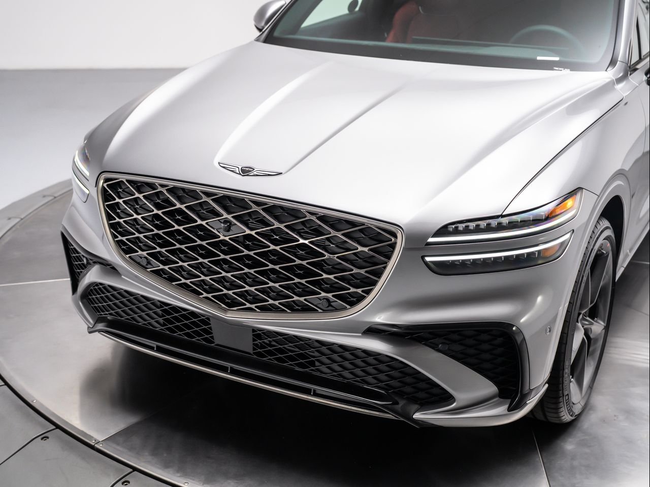 New 2026 Savile Silver Genesis 2.5T SPORT PRESTIGE image 9