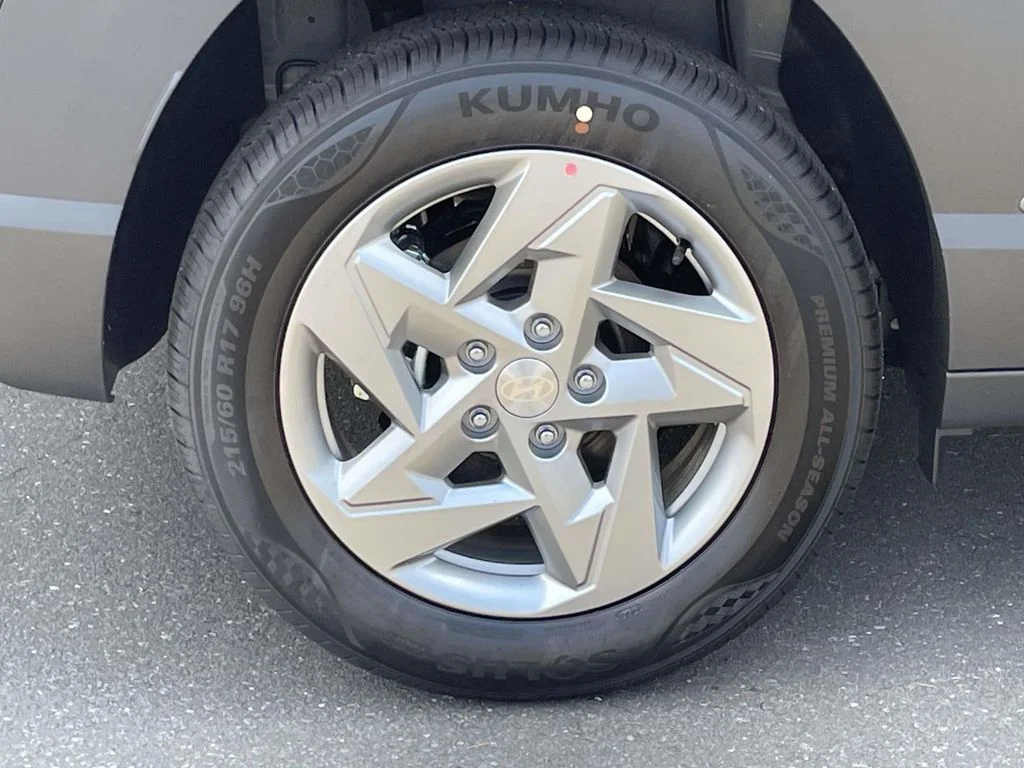 New 2026 Gray Hyundai SE image 7
