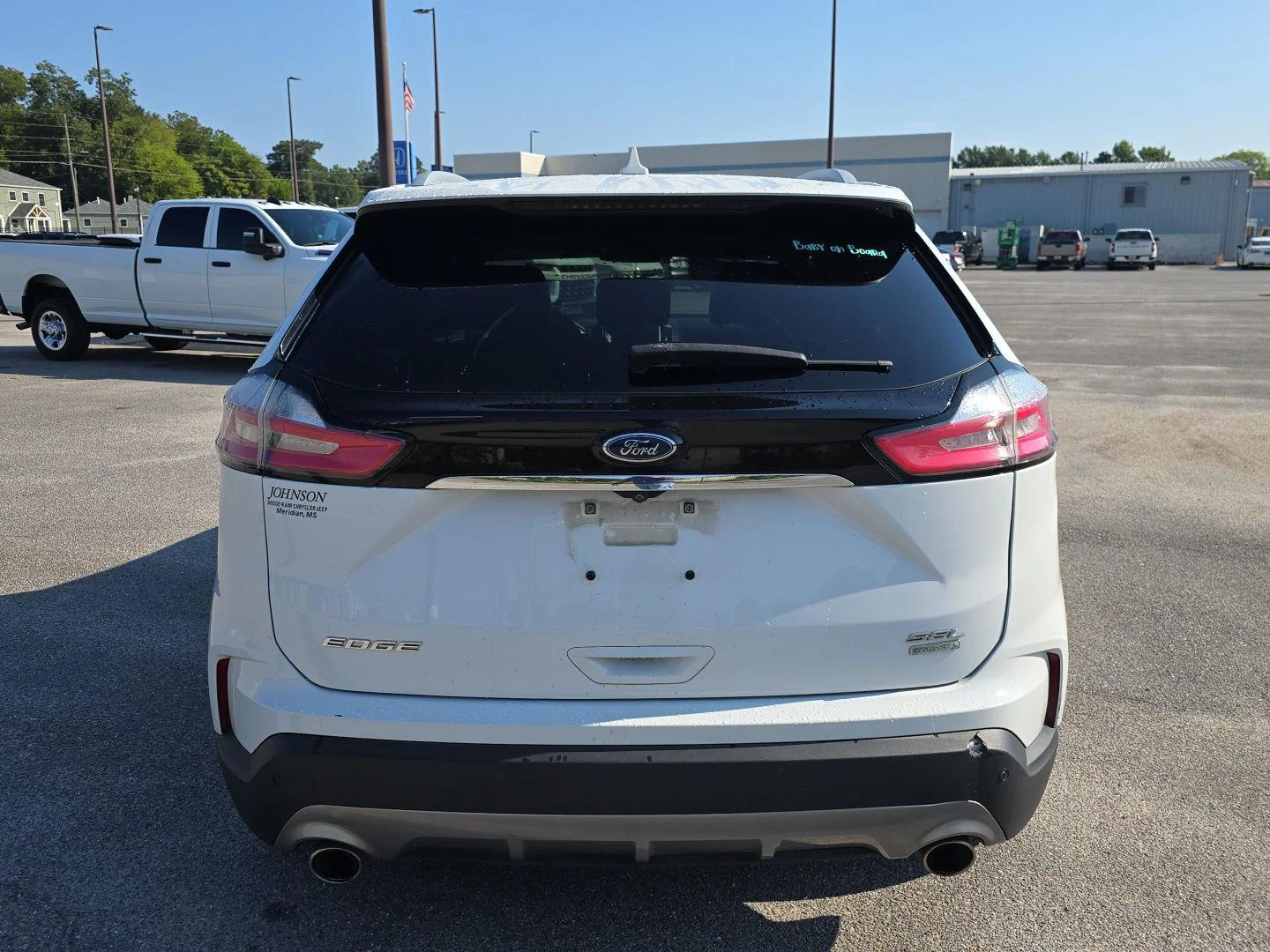 Used 2020 Oxford White Ford SEL image 4