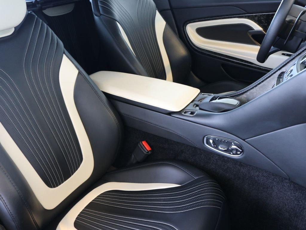 Used 2019 Gray Aston Martin Volante image 34