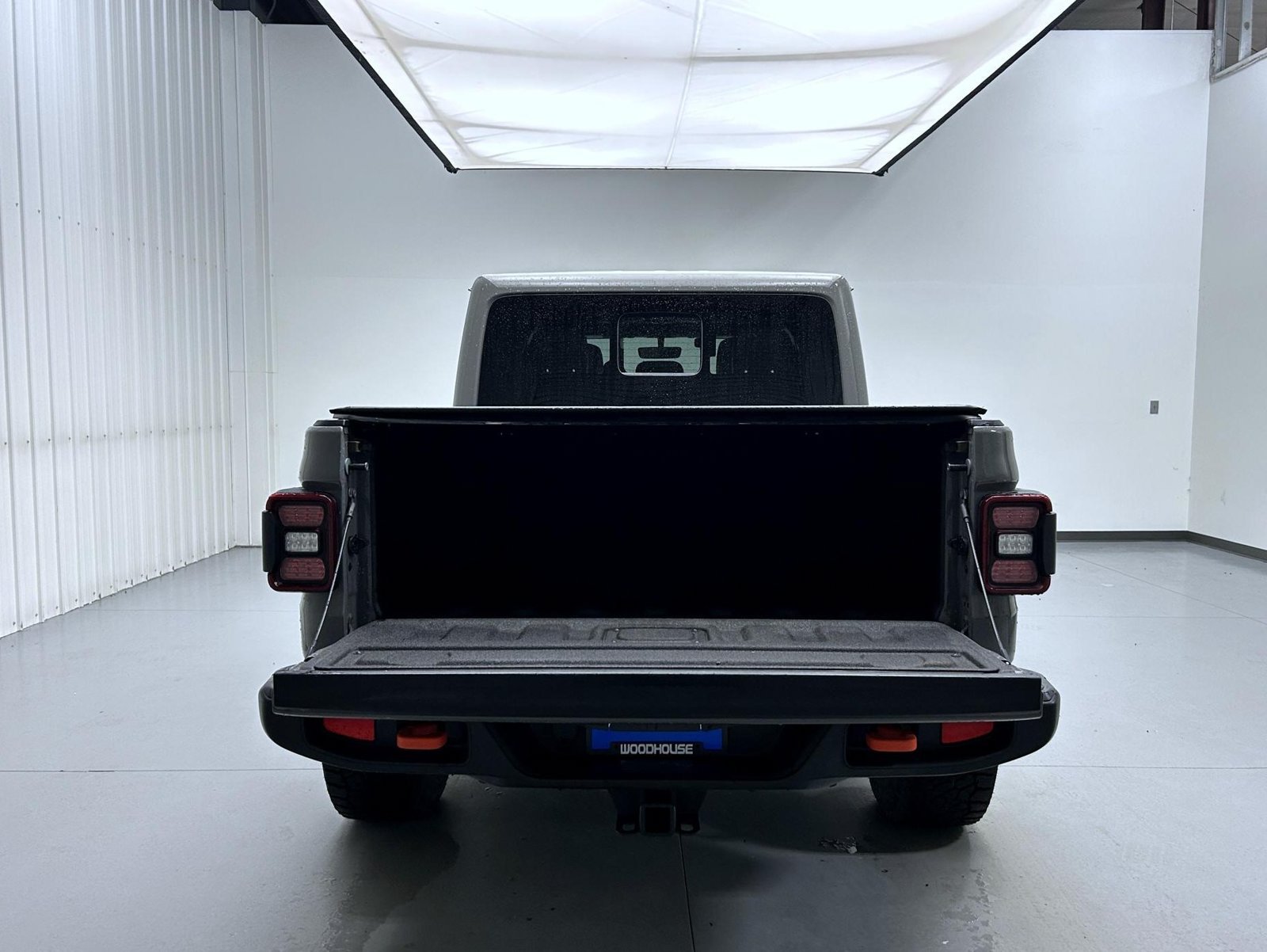 Used 2023 Gray Jeep Mojave image 21