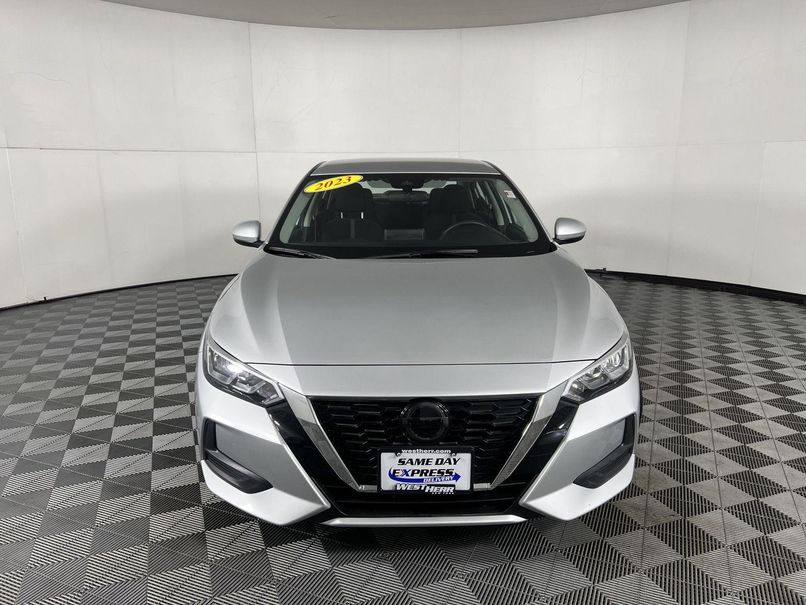 Used 2023 Gun Metallic Nissan SV image 2