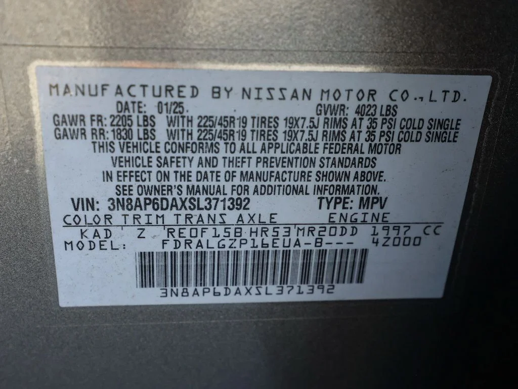 Used 2025 Gray Nissan SR image 32