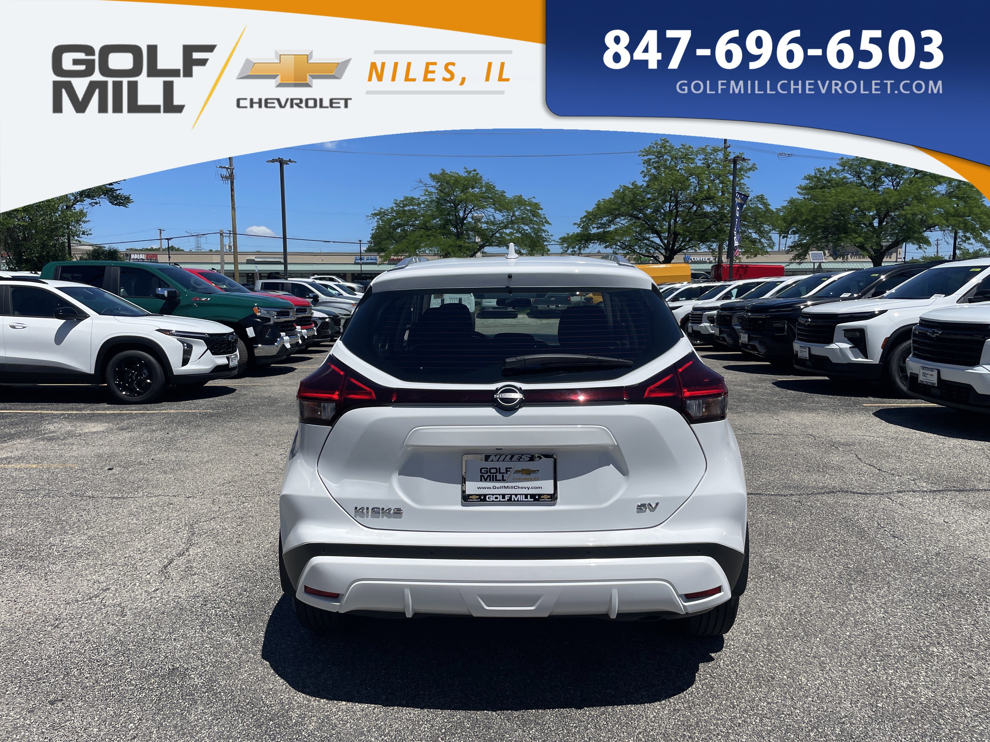 Used 2024 Fresh Powder Nissan SV image 6