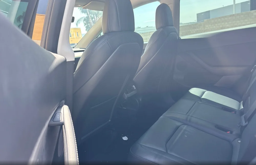 Used 2022 White Tesla Long Range image 7