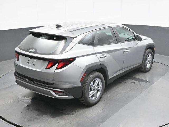 New 2026 Silver Hyundai SE FWD image 17
