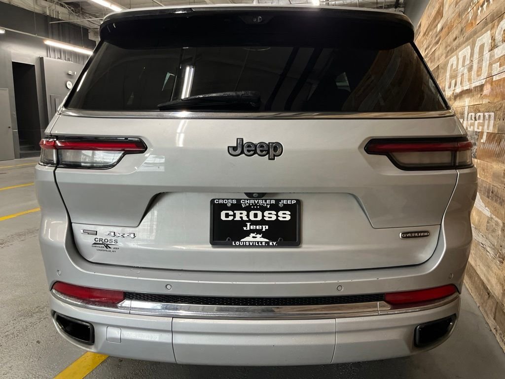 Used 2021 Silver Jeep Overland image 23