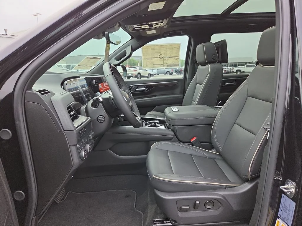 New 2026 Black Chevrolet Premier image 12